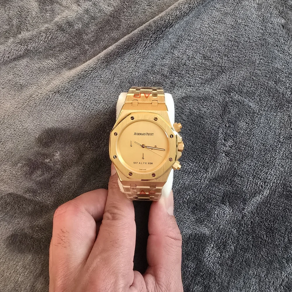 Gold Watch - Picture 6 of 6